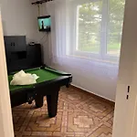 Apartment Dom Z Grillem Niedaleko Kapieliska