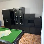 Dom Z Grillem Niedaleko Kapieliska