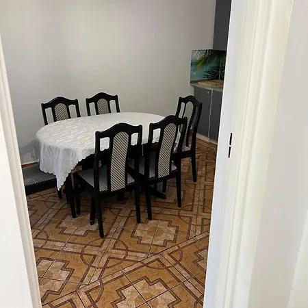 Dom Z Grillem Niedaleko Kąpieliska Apartament