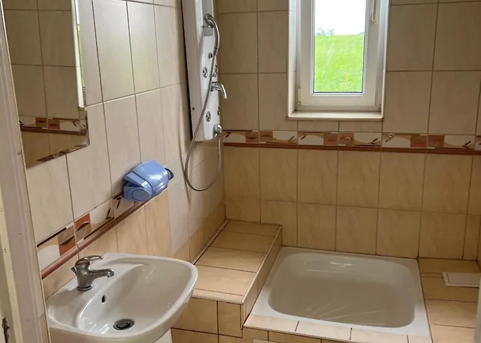 Dom Z Grillem Niedaleko Kąpieliska Zaszkow