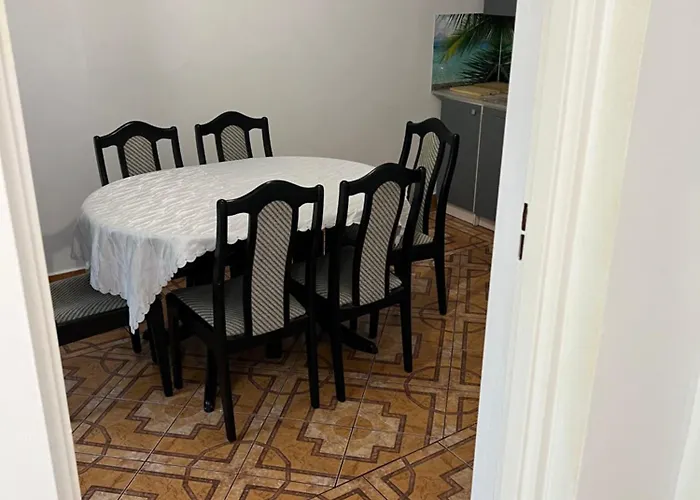 Dom Z Grillem Niedaleko Kąpieliska Apartament